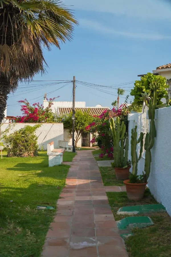 Beach Villa Dorada Estepona 0*,