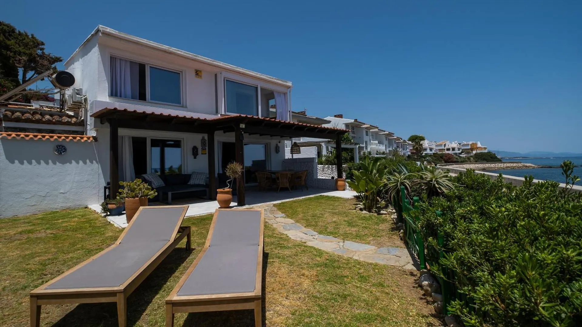 Beach Villa Dorada Estepona